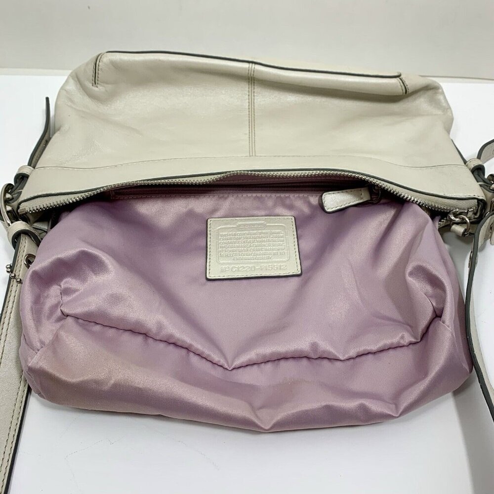 COACH Ashley 2012 Leather SHIMMERY Platinum White Crossbody BUCKLE STRAP F15512 - Picture 15 of 16